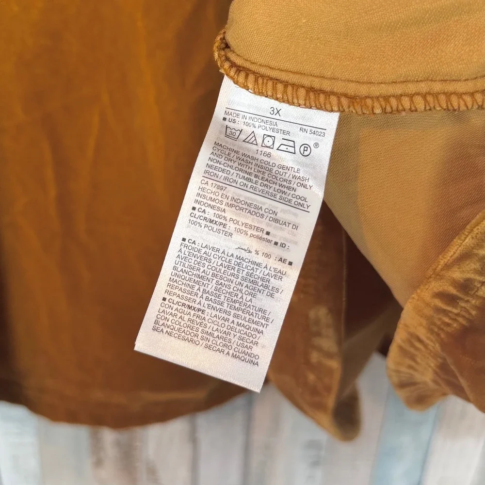 Old Navy 3X Ochre Mustard Gold Velvet Velour Puff Sleeve Split Neck Blouse Top
